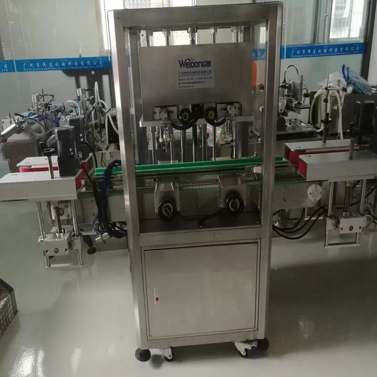 Серводвигатель PLC Косметическая жидкая разливочная машина 2 головки для стеклянной бутылки